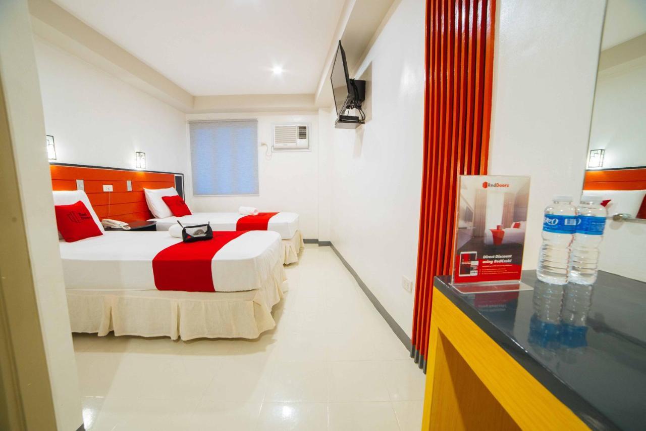 Reddoorz Plus Near San Pedro Cathedral Davao Экстерьер фото