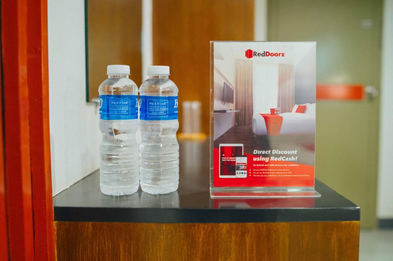 Reddoorz Plus Near San Pedro Cathedral Davao Экстерьер фото